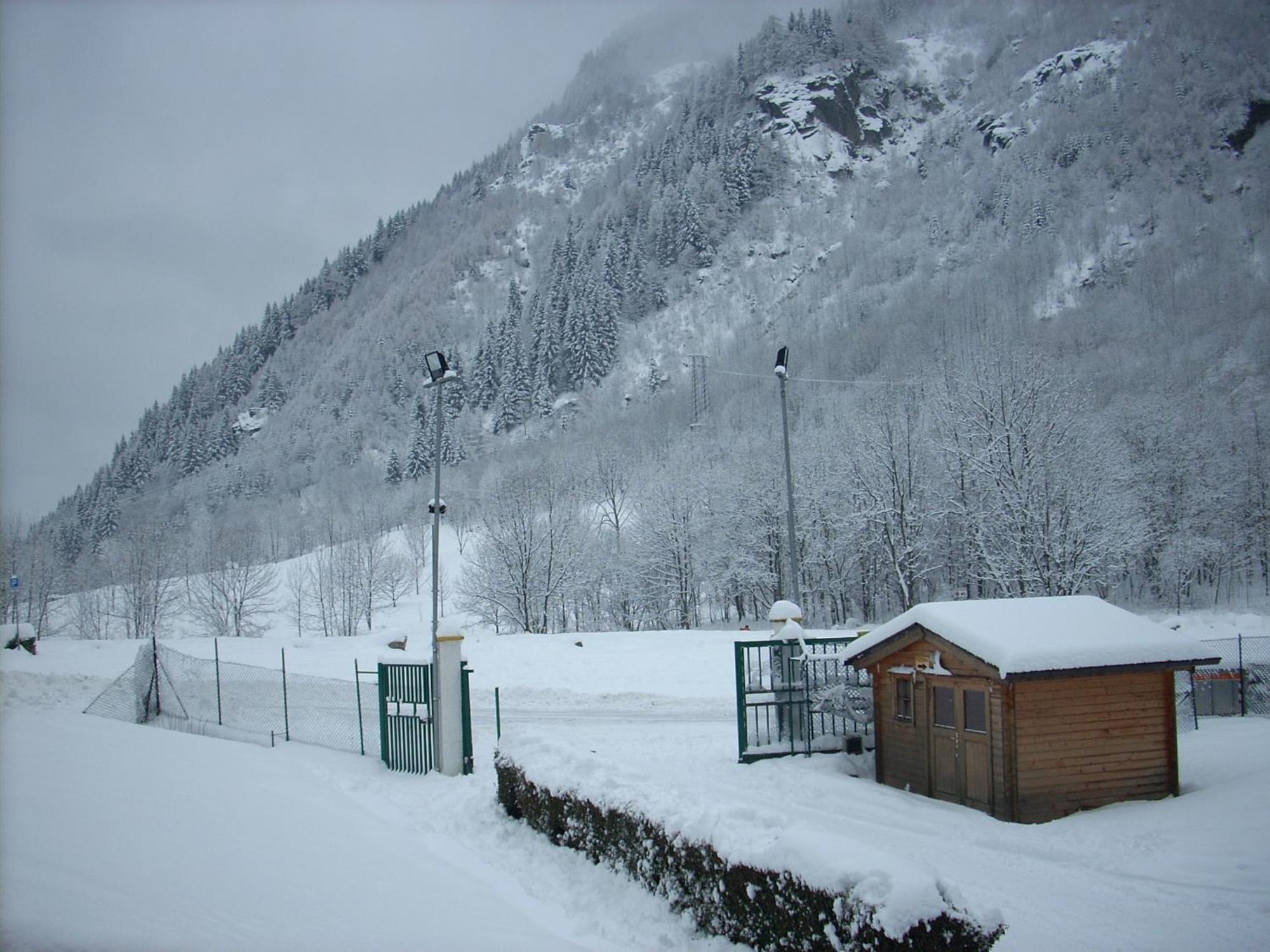 Campodolcino Camping Exterior photo