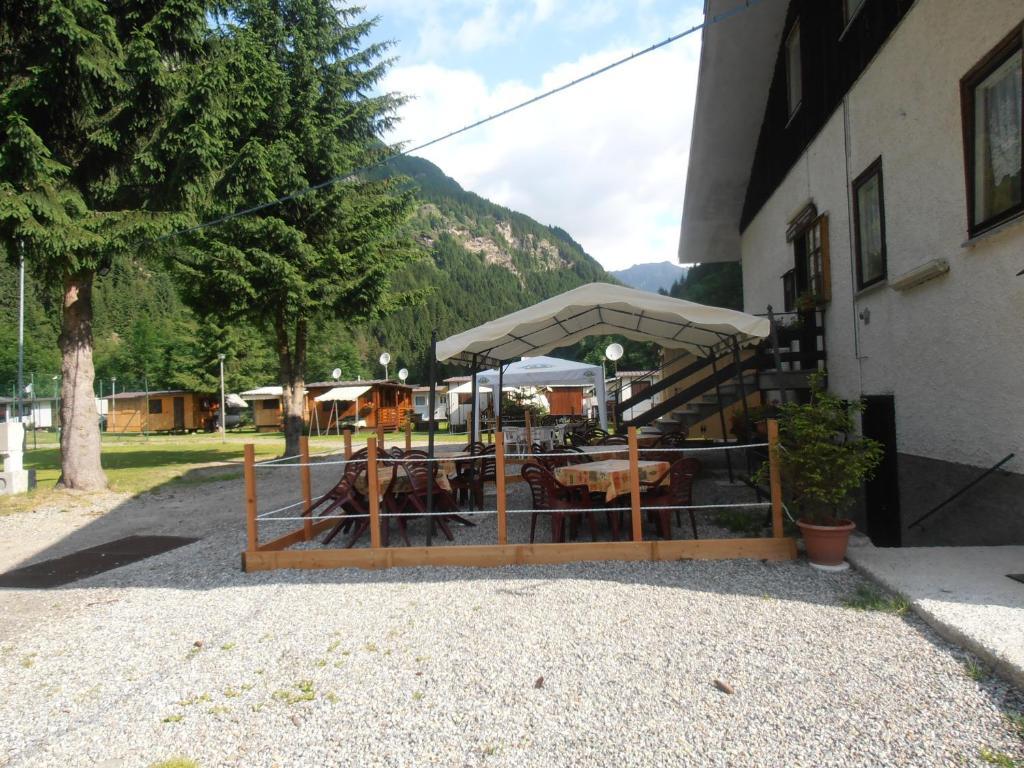 Campodolcino Camping Exterior photo
